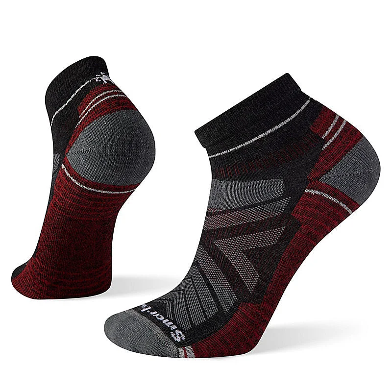 Hike Light Cushion Low Ankle Socks Refined Men's Hand