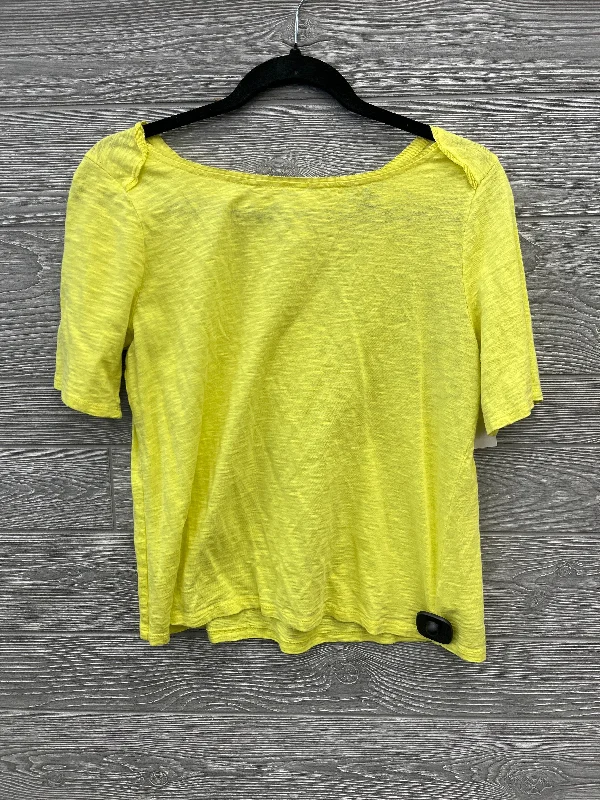 Top Short Sleeve By Talbots In Yellow, Size: M Sleek Men's Metallic