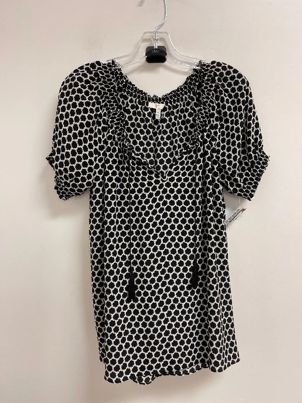 Top Short Sleeve By Joie In Black & White, Size: M Youthful Men's Anime
