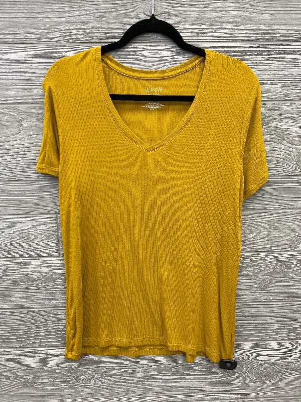 Top Short Sleeve By Apt 9 In Yellow, Size: M Artistic Men's Hand