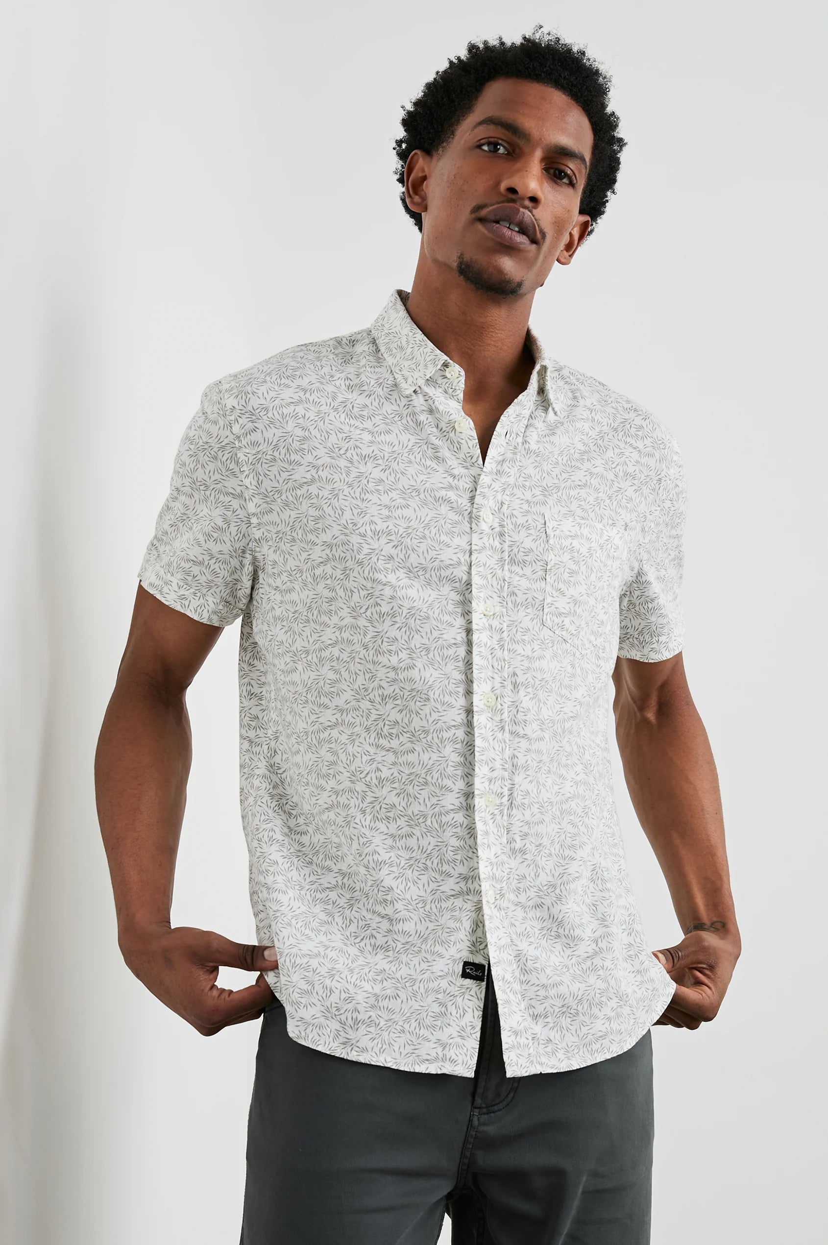 RAILS | Carson | Crop Circle White British Gentleman Style