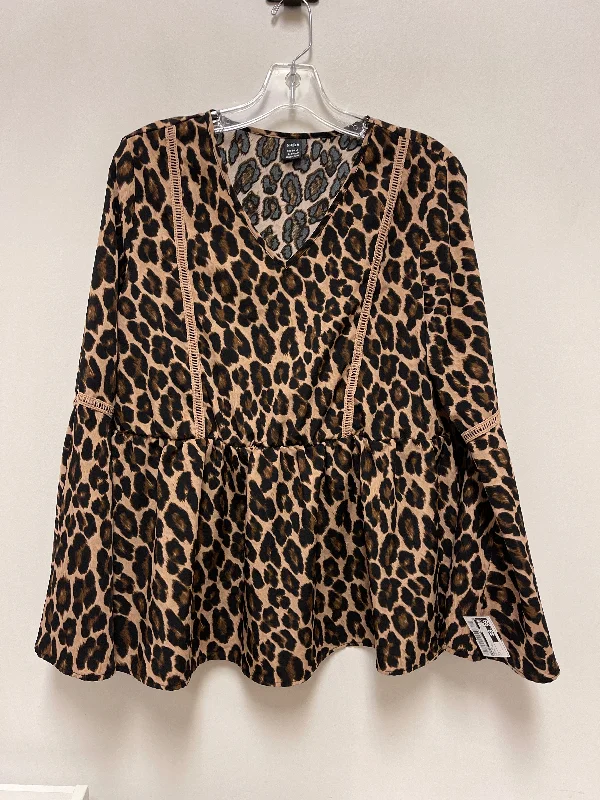 Top Long Sleeve By Shein In Animal Print, Size: L Hip Men's Urban