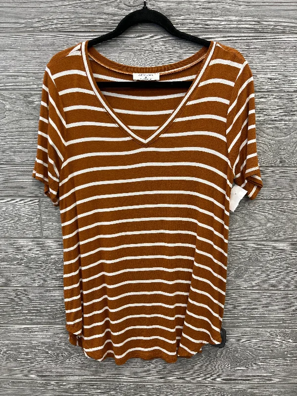 Top Short Sleeve By Zenana Outfitters In Brown, Size: M Practical Men's Quick