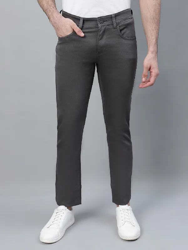 Men's Grey Solid Non-Pleated Casual Trouser